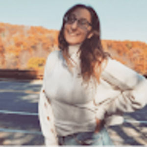 Meet your Posher, Kelly sol